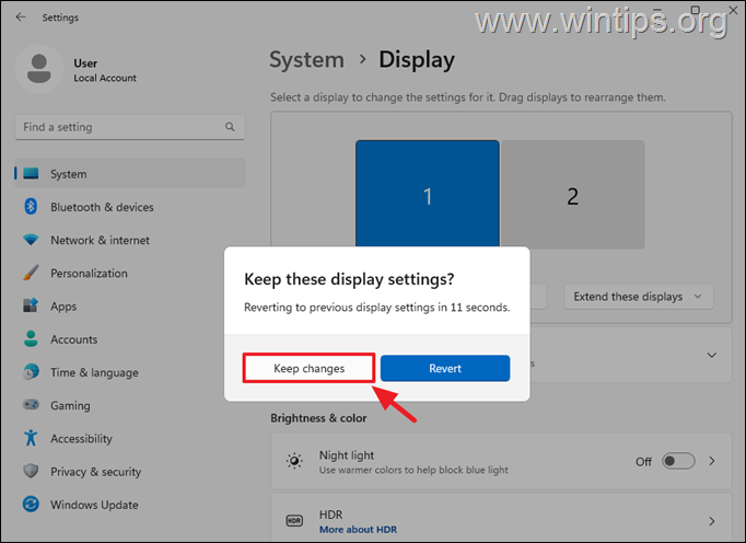 How to set up dula monitors on Windows 11